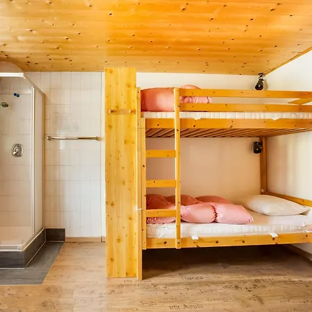 Casa de Férias In Near Thurn Pass Skiing, Cleaning Included